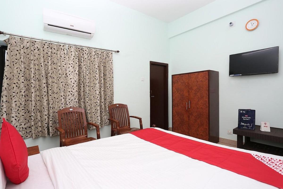 Hotel Lovely Inn ! Puri Пури Экстерьер фото
